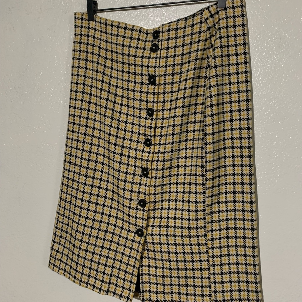 Gorgeous Plaid Vest+Skirt.